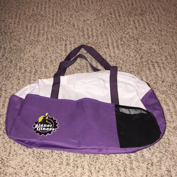planet fitness duffel bag
